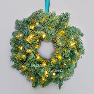 Новогодний венок с гирляндой Новогодний венок с гирляндой