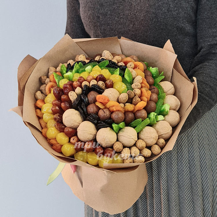 Ореховый букет с цукатами в крафте (доп. фото 2)